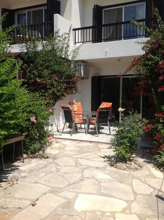 Вилла Paphos Townhouse Экстерьер фото