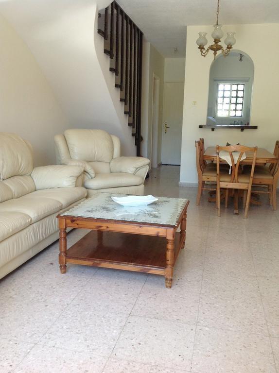 Вилла Paphos Townhouse Экстерьер фото