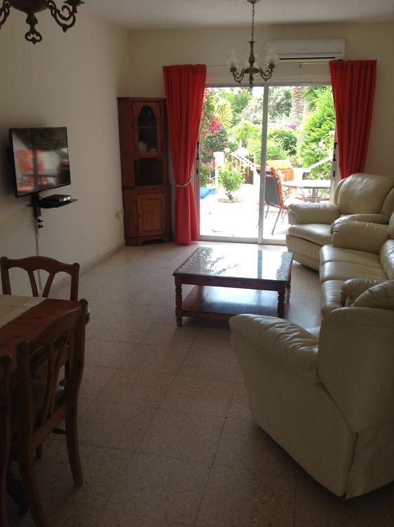 Вилла Paphos Townhouse Экстерьер фото